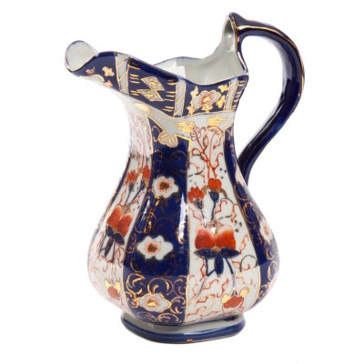 Dzbanuszek z malaturą w kolorze kobaltowym, porcelana. Sygn. CHINA. Anglia, XIX w.